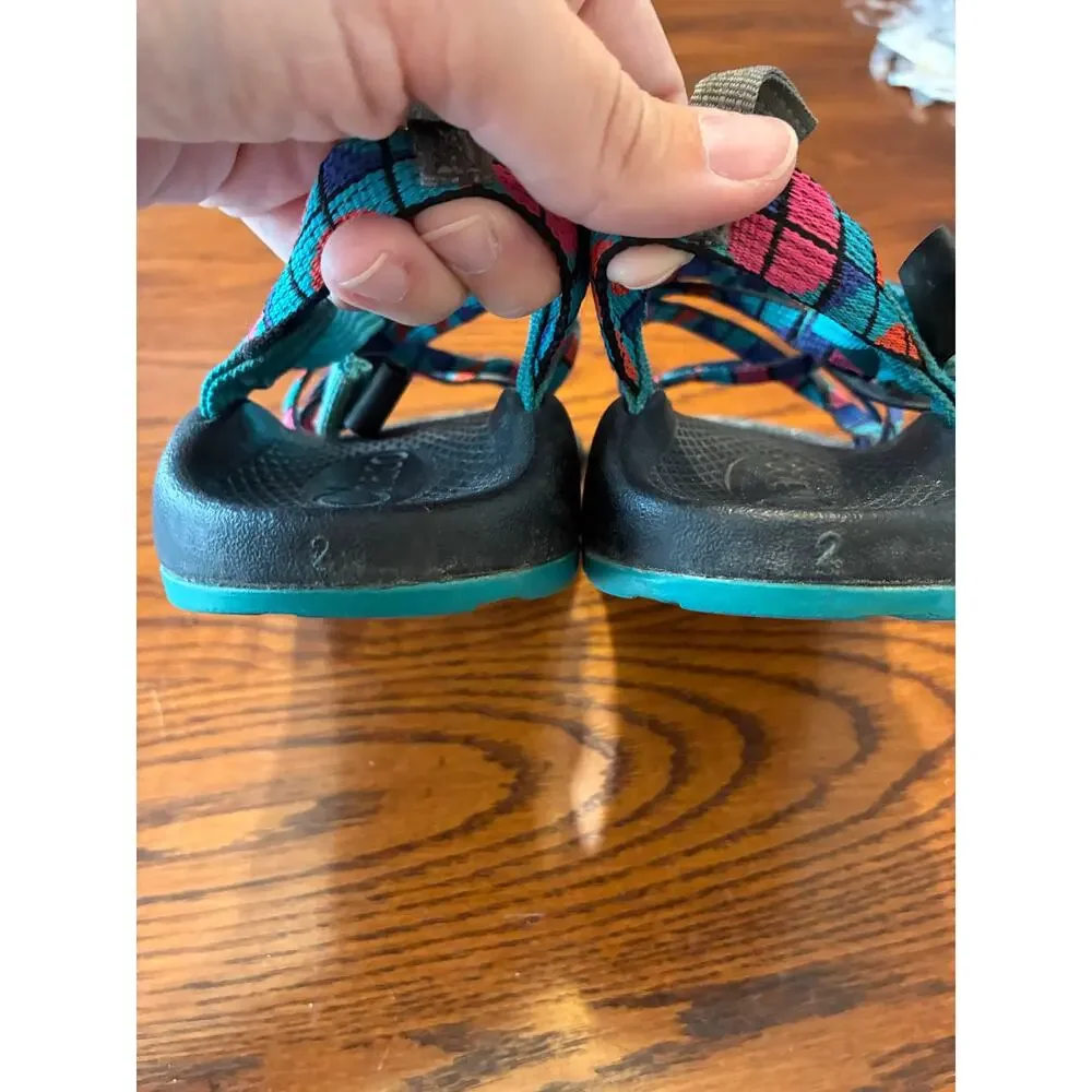 Chaco good used